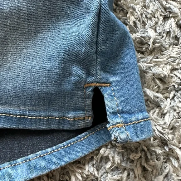 Free People shorts - Picture 5 of 6